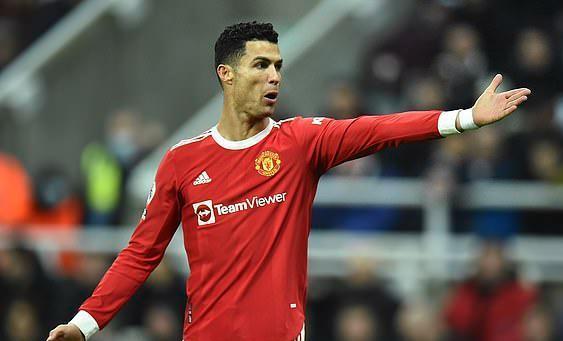 爱游戏中国体育-阿斯顿维拉欧冠形势危急