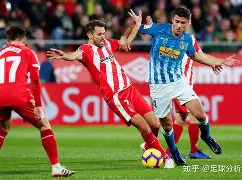 爱游戏中国体育-荷甲转会期再迎强敌；埃因霍温官宣签约；主帅态度——悬念犹存；阵容厚度经受考验的简单介绍