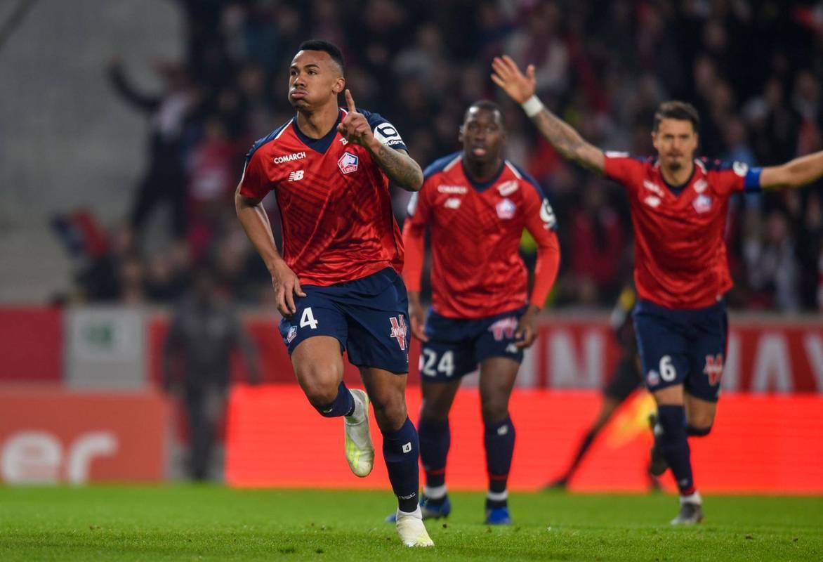 爱游戏注册-尼斯迎法甲关键赛，加时末段战术微调，话题不断，细节决定成败(终末的女武神释迦)