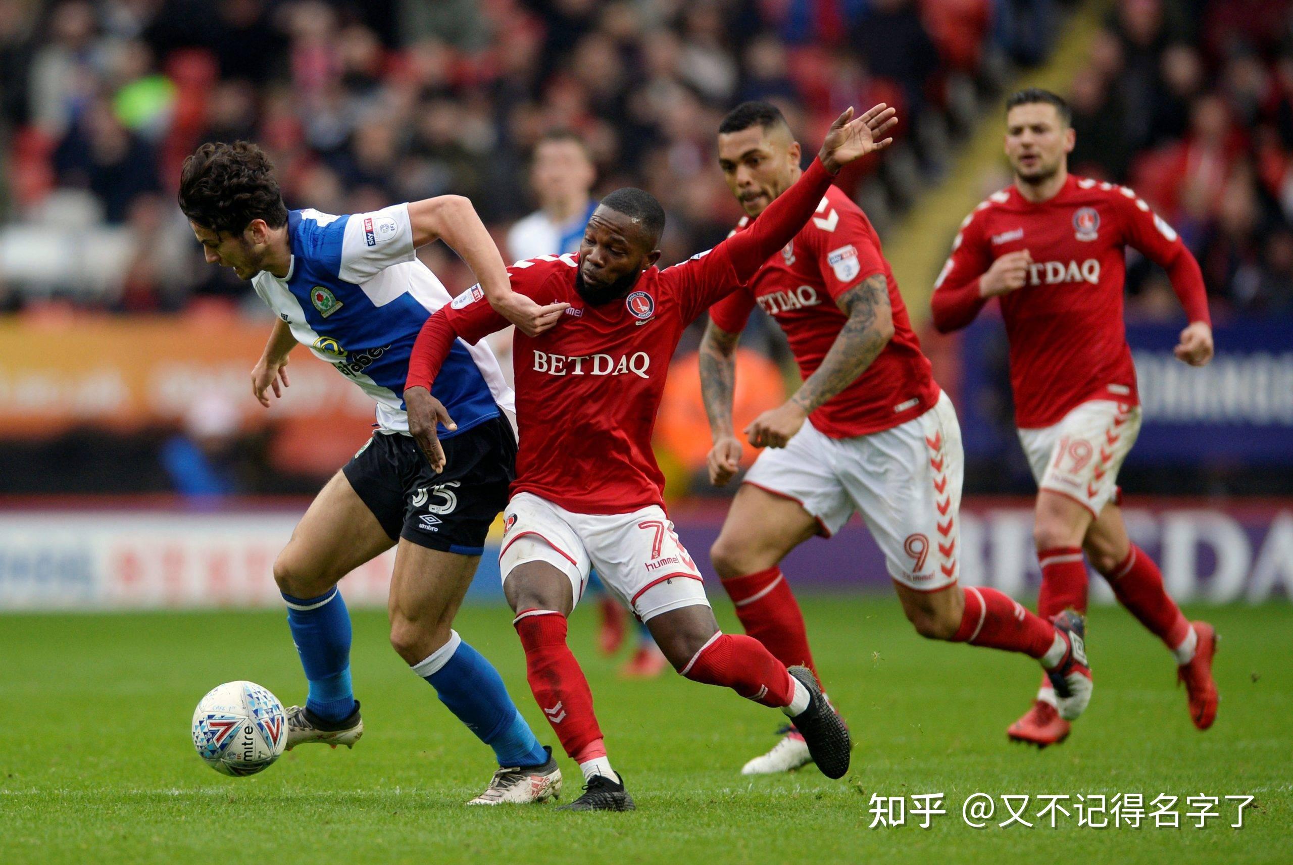 蒂姆在曼联比赛中官方发布新规转会期纽卡斯尔回应争议，这操作让人直呼：杜兰特在雄鹿比赛中高光表现的简单介绍