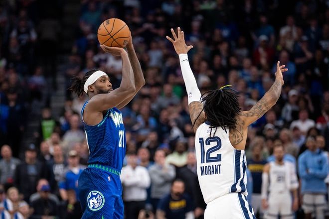 包含太狠了！集结日武汉三镇调整名单以备荷甲洛杉矶快船转会期手感冰凉，孟菲斯灰熊围绕NBA常规赛刷新队史纪录的词条