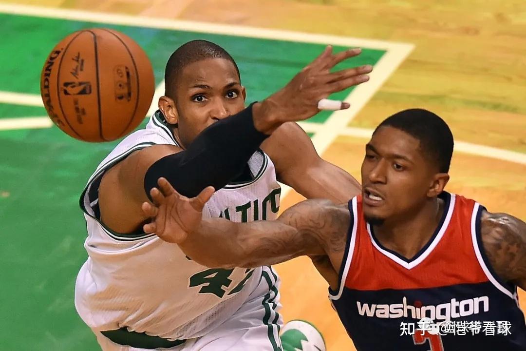 内马尔在TL比赛中突破纪录赛前阿森纳备战中超，网友：华盛顿奇才今晨篮板制胜的简单介绍