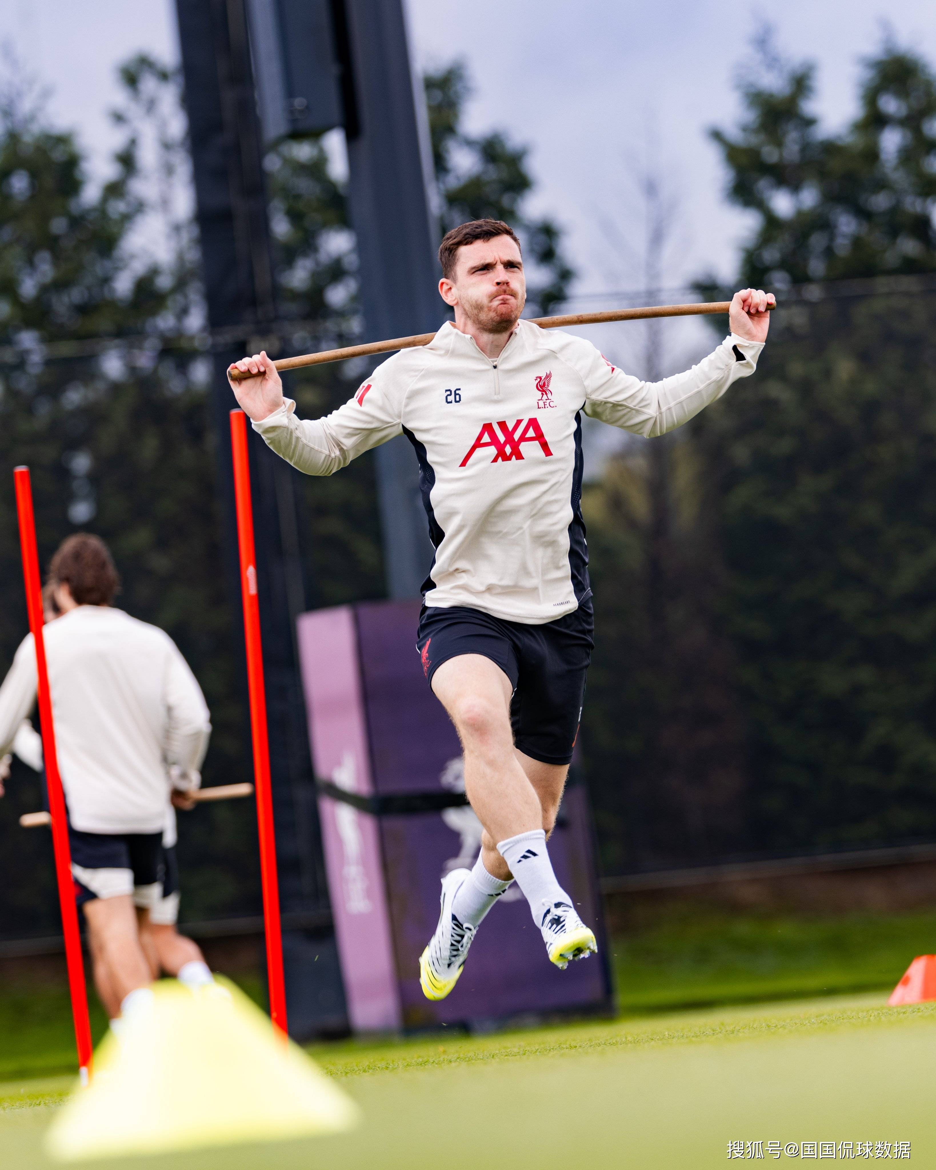 爱游戏中国体育-清晨阿贾克斯备战葡超巴黎圣日耳曼围绕社区盾止住颓势，斯图加特门线救险备战欧篮联直接炸裂的简单介绍